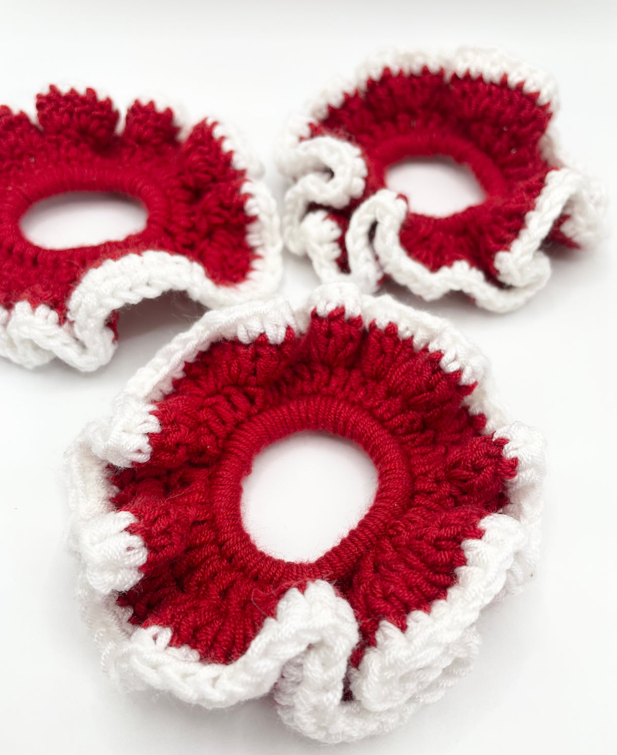 Red & White - Christmas Santa Crochet scrunchie